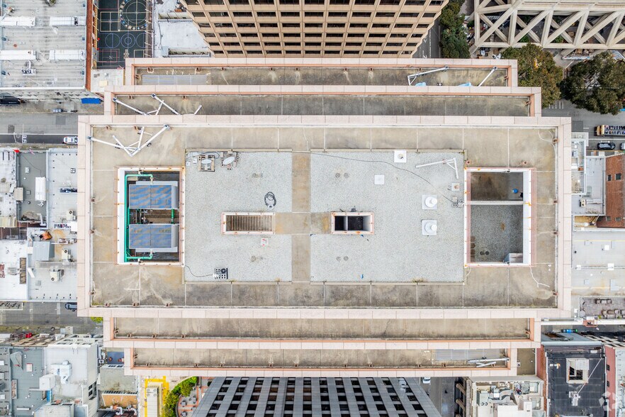 More Photos Of 555 Montgomery St, San Francisco Office For Lease