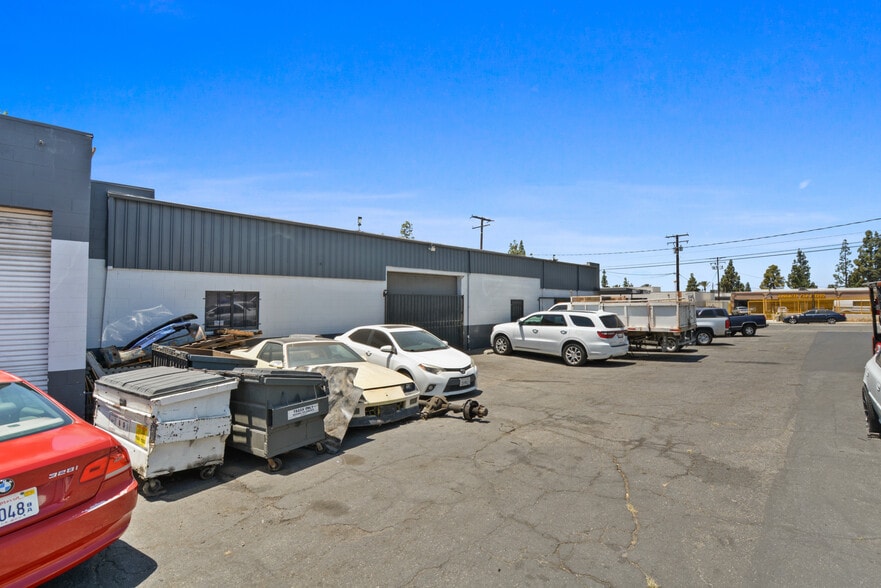 More Photos Of 8981-8983 Rose Ave, Montclair Auto Repair For Sale
