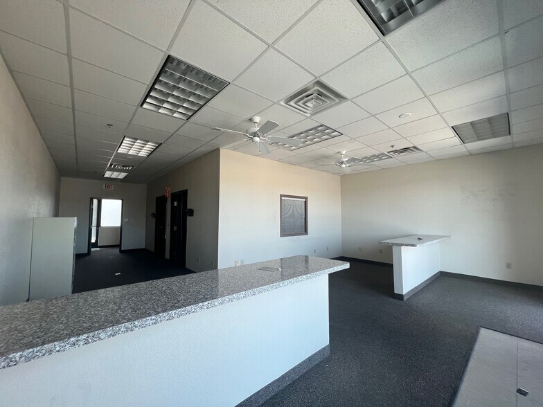 More Photos Of 12409 W Indian School Rd, Avondale Office For Sale