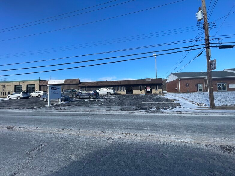 More Photos Of 1630 Midland Beaver Rd, Industry General Retail For Sale