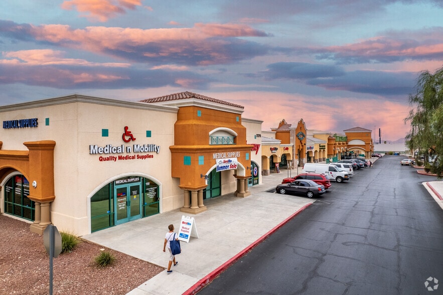 More Photos Of 7208-7290 W Lake Mead Blvd, Las Vegas Unknown For Lease