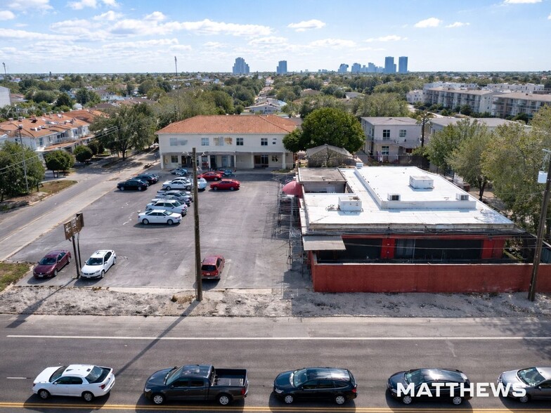 More Photos Of 2408 W Kennedy Blvd, Tampa Restaurant For Sale