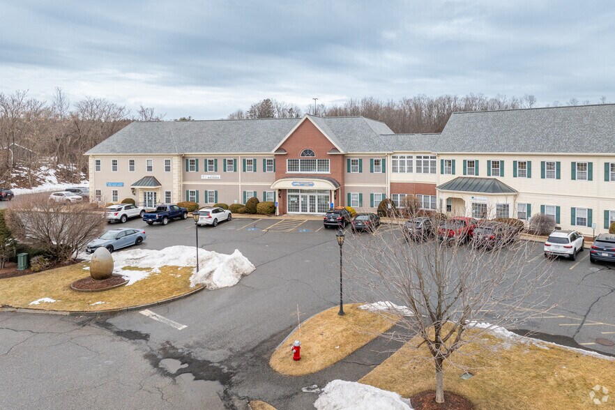 More Photos Of 4 Meeting House Rd, Chelmsford Office For Sale