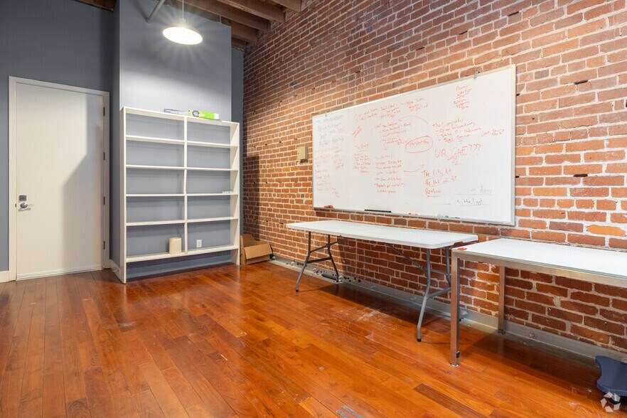 More Photos Of 450 9th St, San Francisco Office Residential For Lease