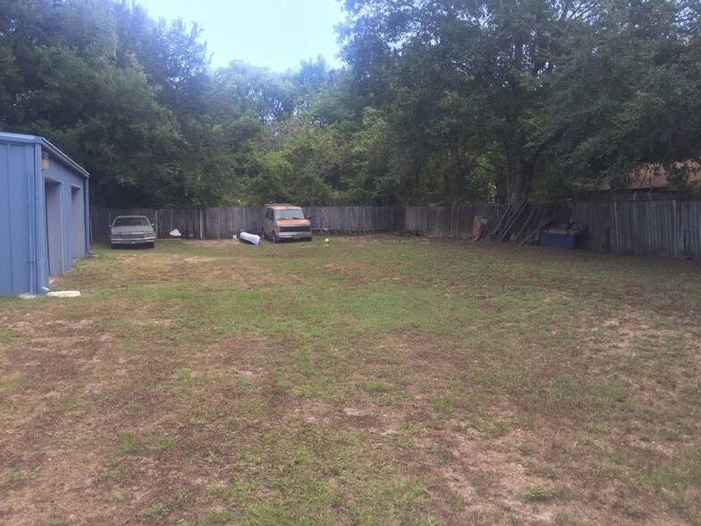 More Photos Of 865 Orange Ave, Daytona Beach Warehouse For Sale