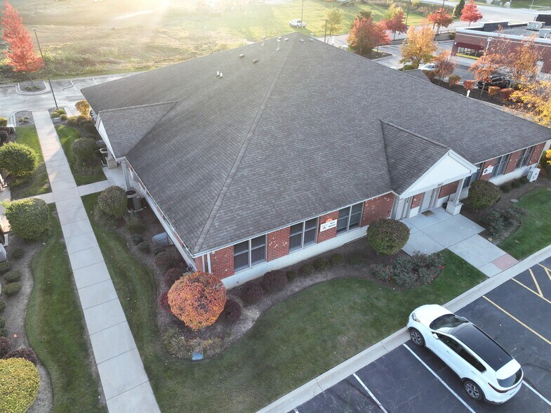 More Photos Of 16610 W 159th St, Lockport Office For Lease