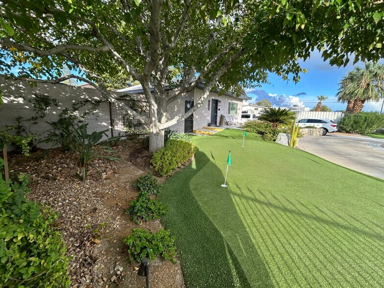 More Photos Of 4080 Spring Rd, Las Vegas Office Residential For Lease