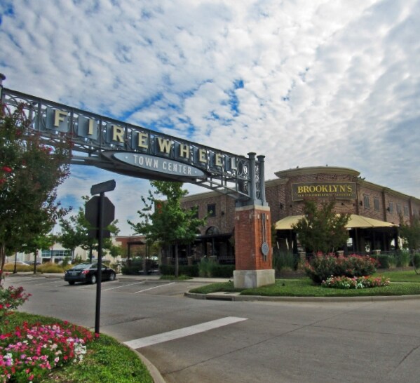 More Photos Of 245 Cedar Sage Dr, Garland Unknown For Lease