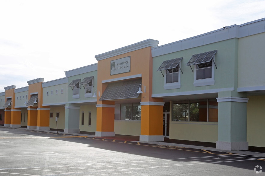 More Photos Of 839 S Congress Ave, Palm Springs Freestanding For Sale