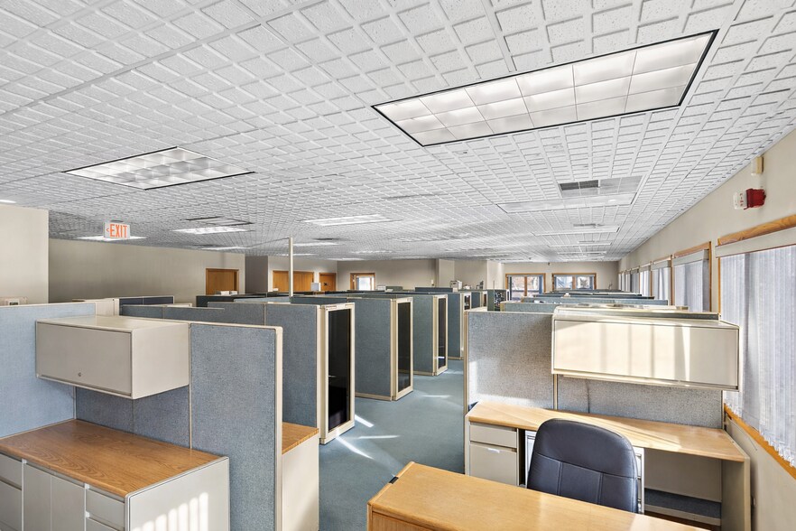 More Photos Of 675 Route 72 E, Manahawkin Office For Sale