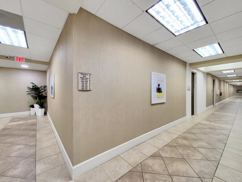More Photos Of 2901 NW 62nd St, Fort Lauderdale Office For Lease