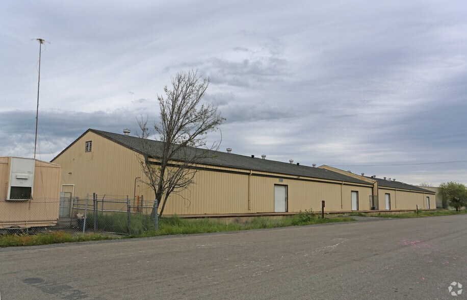 More Photos Of 162 Harbor Ct, Pittsburg Warehouse For Lease