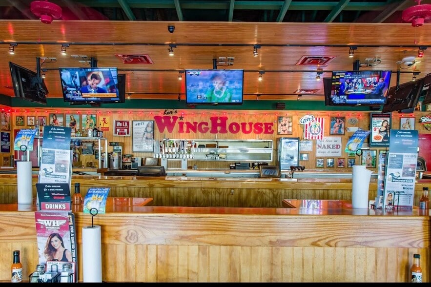 More Photos Of 3405 W Vine St, Kissimmee Restaurant For Lease