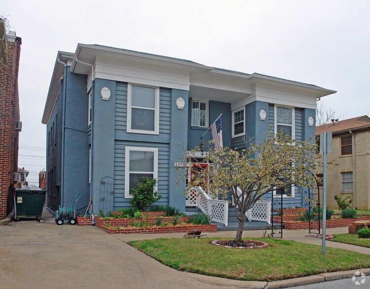 More Photos Of 1430-1432 S Quaker Ave, Tulsa Office For Sale