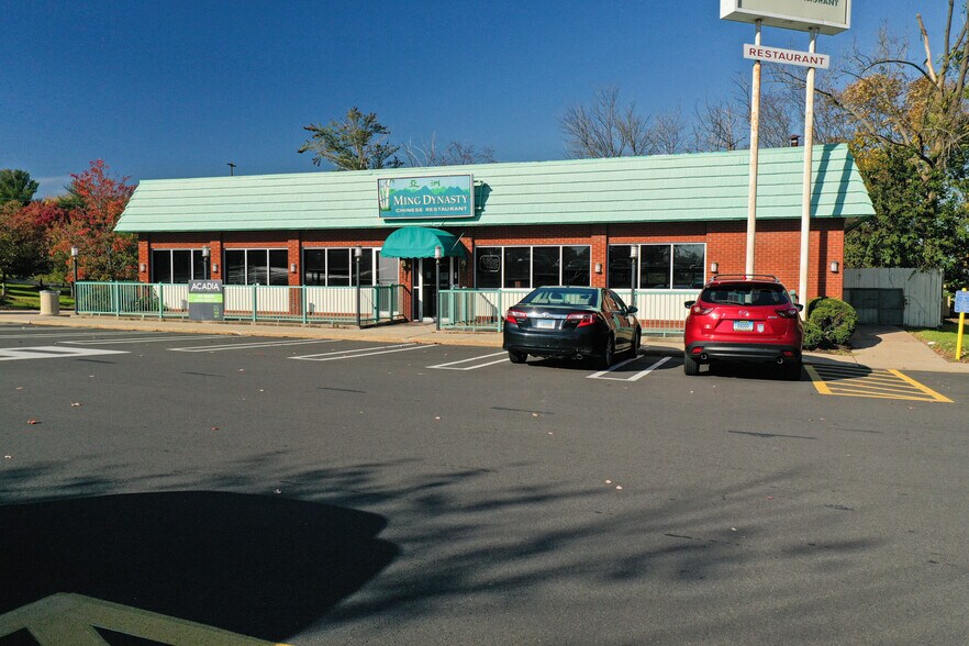 More Photos Of 80 Town Line Rd, Rocky Hill Unknown For Lease