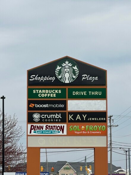 More Photos Of 2150-2172 Walker Lake Rd, Ontario General Retail For Sale