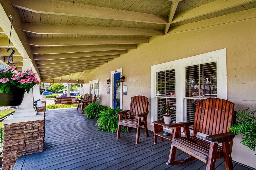 More Photos Of 69 W Macclenny Ave, Macclenny Office For Sale