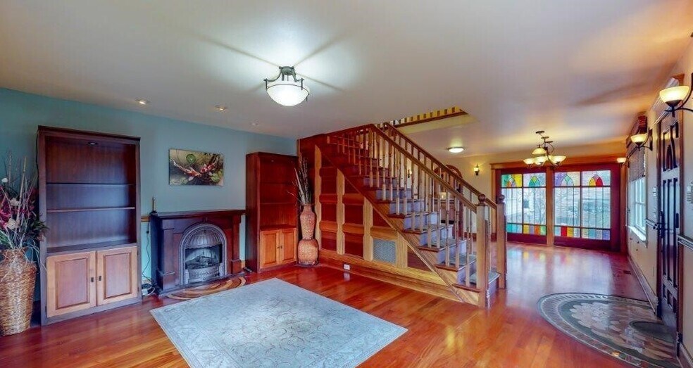 More Photos Of 1313 Washington St, Sumner Religious Facility For Sale