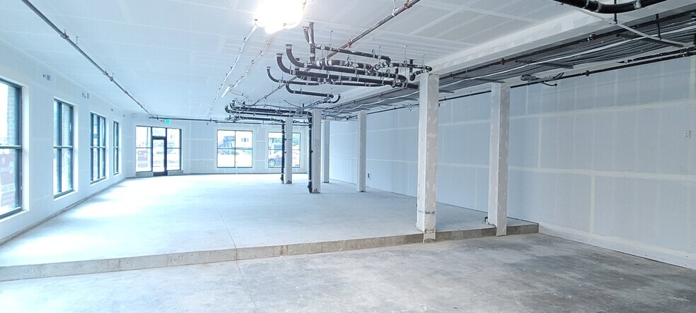 More Photos Of 1625 NE Market Dr, Fairview Multifamily For Sale