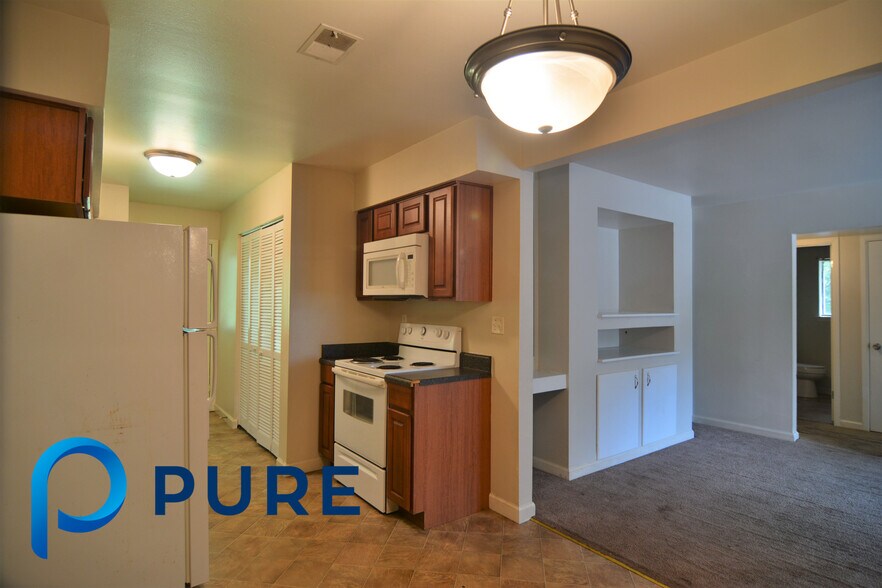 More Photos Of 1658 Horseshoe Dr, Columbia Multifamily For Sale