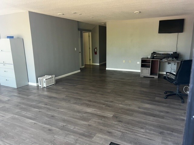 More Photos Of 30750 NW Hillcrest St, North Plains Manufacturing For Lease