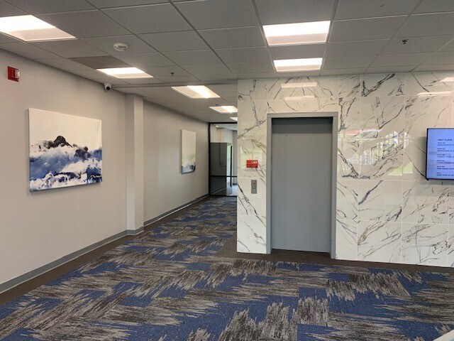 More Photos Of 950 New Loudon Rd, Latham Office For Lease