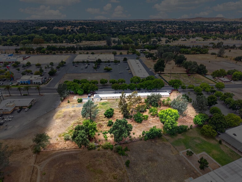 More Photos Of 2010 Feather River Blvd, Oroville Hotel For Sale