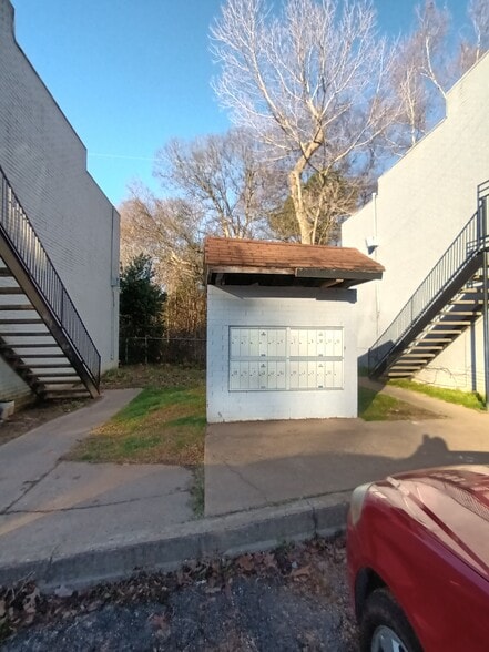 More Photos Of 429 Johnson St, Longview Apartments For Sale