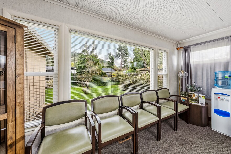 More Photos Of 21990 Highway 62, Shady Cove Healthcare For Sale