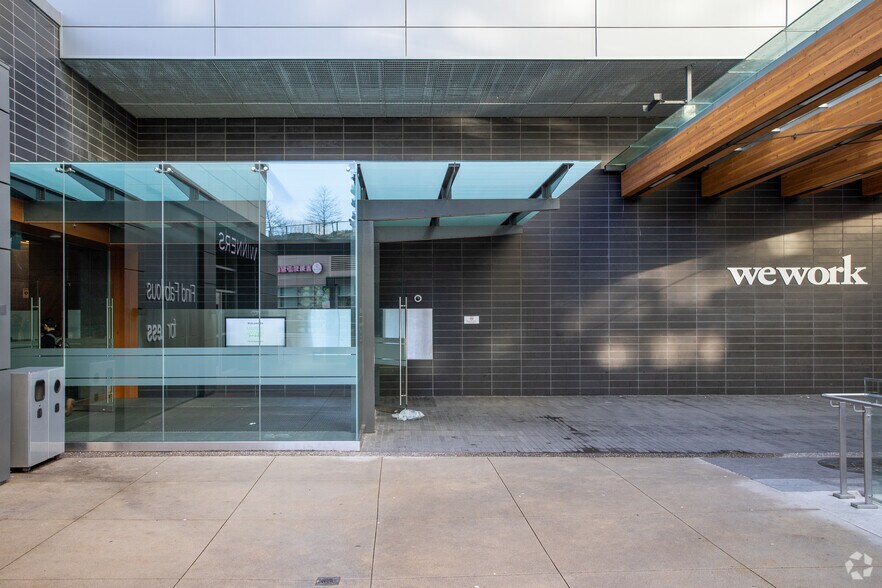 More Photos Of 450 SW Marine Dr, Vancouver Coworking Space