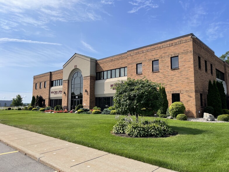 Primary Photo Of 113 Saratoga Rd, Schenectady Medical For Lease