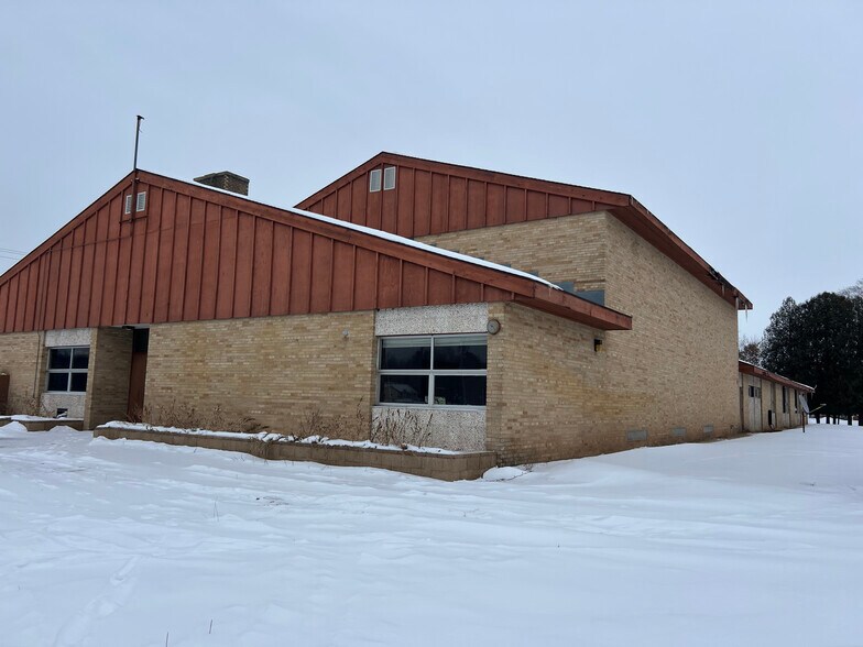 More Photos Of W5153 State Highway 156, Bonduel Schools For Sale