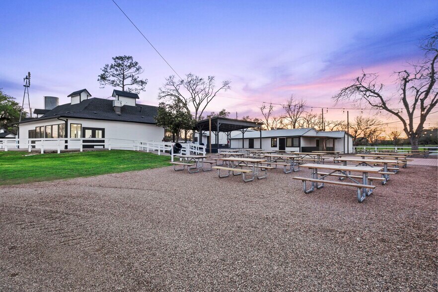 More Photos Of 9903 FM 2759 Rd, Richmond Specialty For Sale