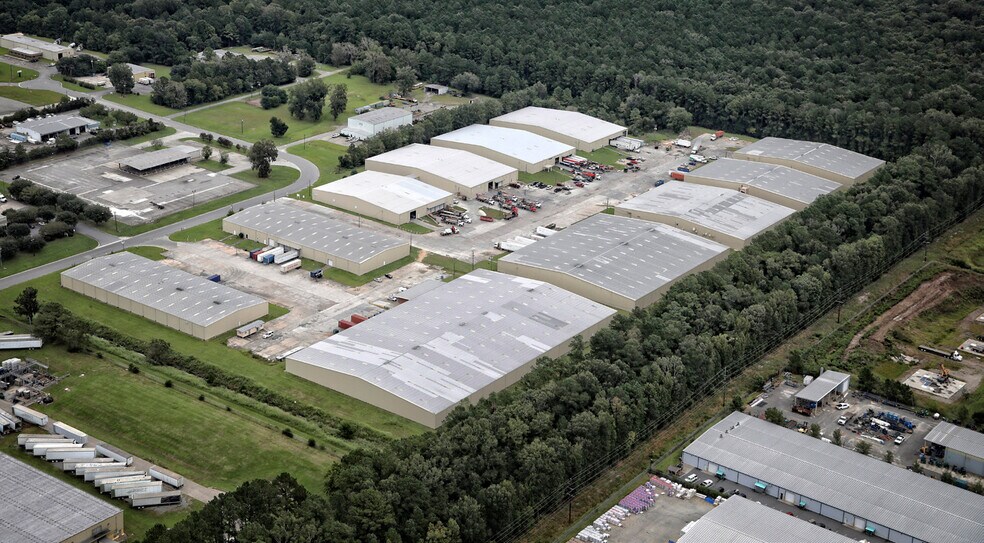 Primary Photo Of 25 Artley Rd, Savannah Unknown For Lease