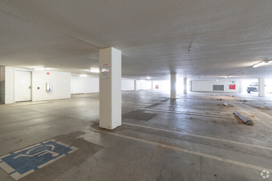 More Photos Of 3120 Scott Blvd, Santa Clara Research And Development For Lease