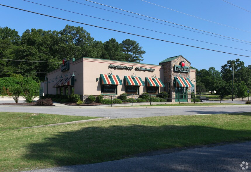 More Photos Of 1600 Huffman Rd, Birmingham Restaurant For Sale