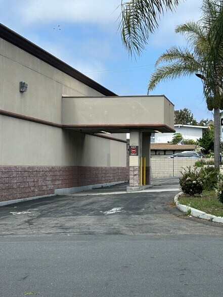 More Photos Of 801 N El Camino Real, San Clemente Drugstore For Sale