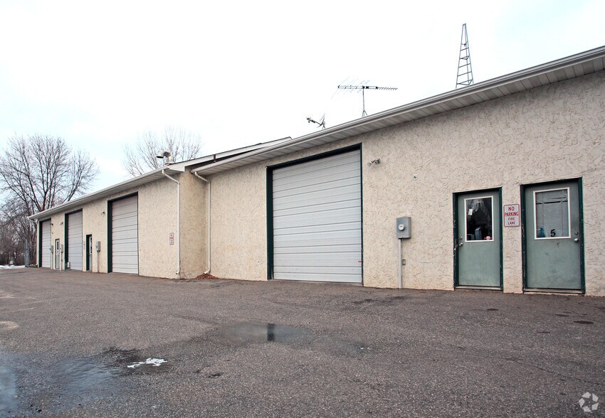 More Photos Of 12375 Zinran Ave, Savage Warehouse For Sale