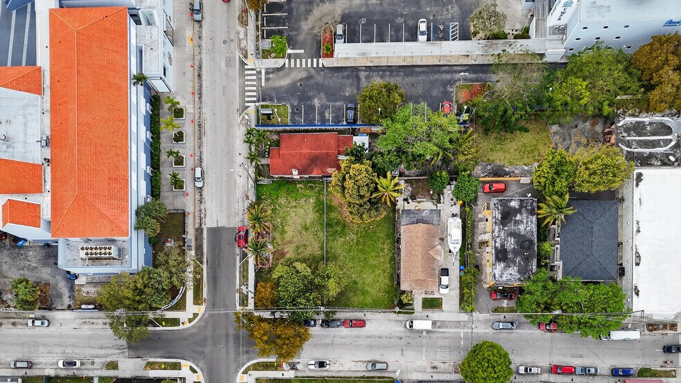 More Photos Of 136 SW 11th Ave, Miami Land For Sale