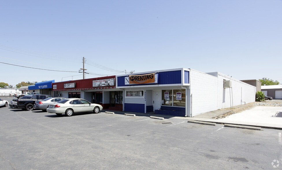 More Photos Of 4536 Auburn Blvd, Sacramento Auto Repair For Sale