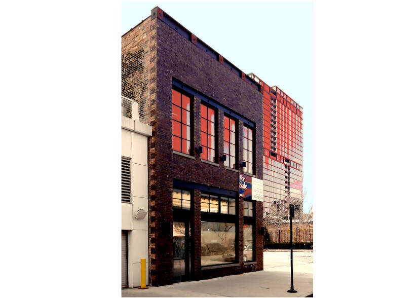 More Photos Of 1219 W Lake St, Chicago Storefront Retail Office For Sale