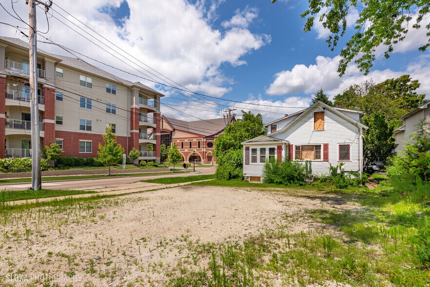 More Photos Of 451 Duane St, Glen Ellyn Land For Sale