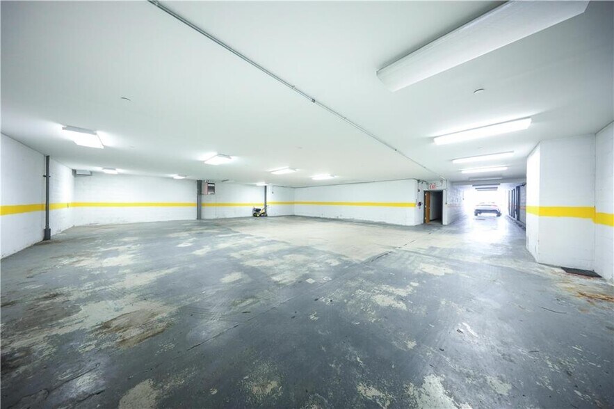 More Photos Of 8710 5th Ave, Brooklyn Medical For Sale