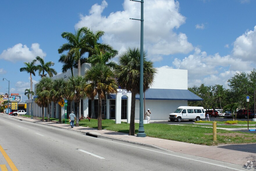 More Photos Of 3099 SW 8th St, Miami Medical For Lease