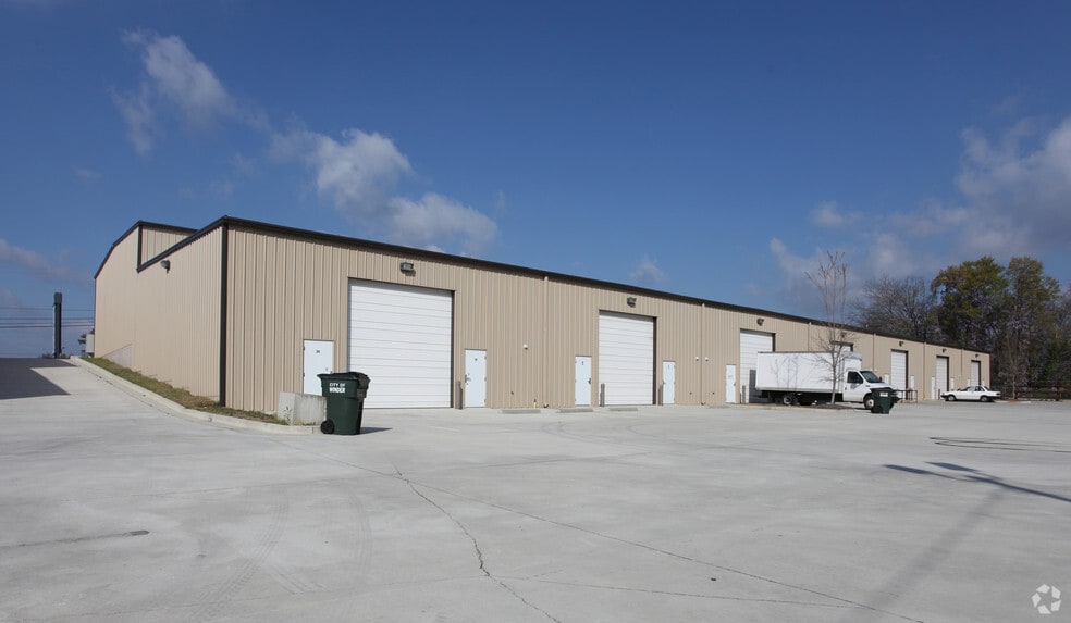 More Photos Of 136 E Midland Ave, Winder Industrial For Sale