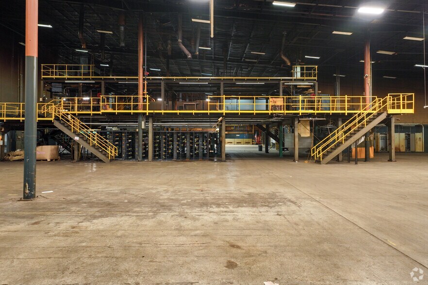 More Photos Of 175 Mehler Ln, Martinsville Manufacturing For Sale