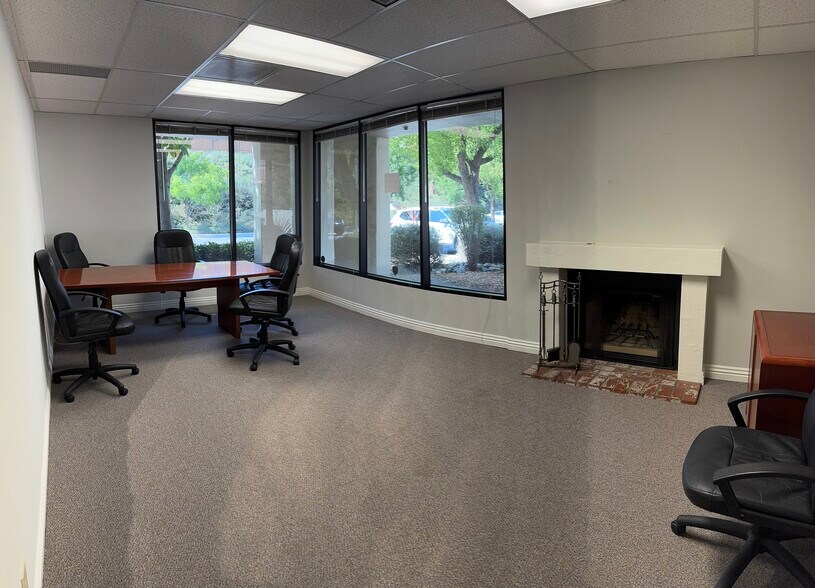 More Photos Of 30423 Canwood St, Agoura Hills Office For Sale