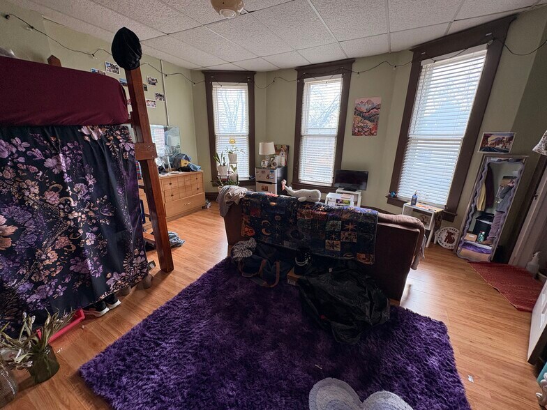 More Photos Of 401 N Salisbury St, West Lafayette Apartments For Sale
