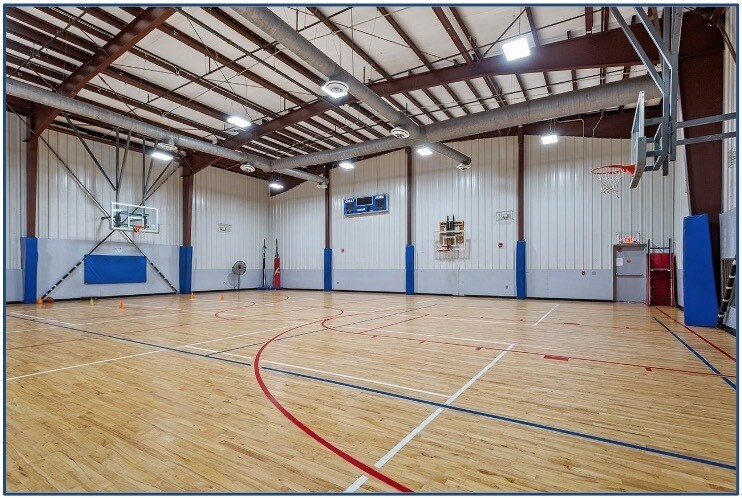 More Photos Of 104 N Marine Blvd, Jacksonville Health Club For Sale