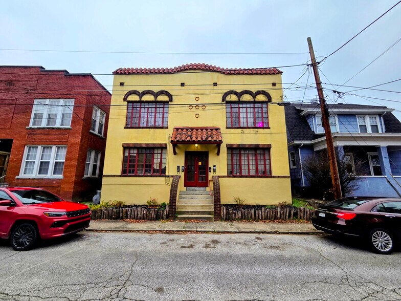 Primary Photo Of 1611 Franklin Ave, Charleston Apartments For Sale